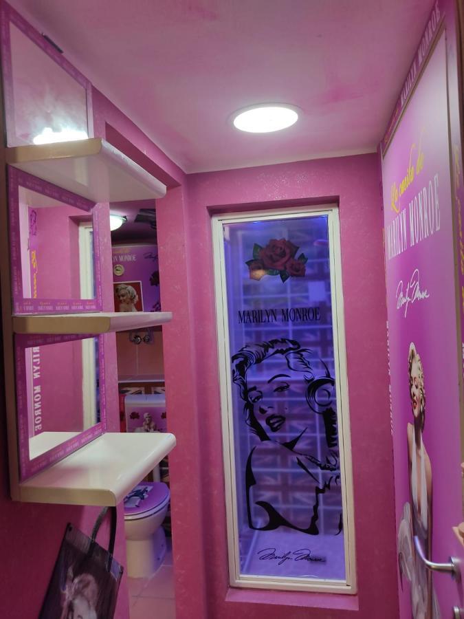 A Room For A Few Hours Or A Few Days Catania Bagian luar foto